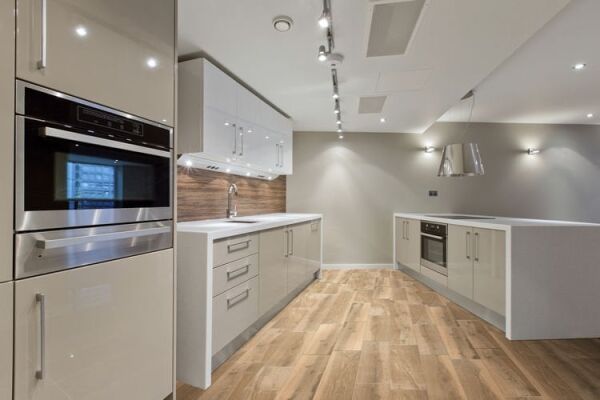 150X600 HIMBA BEJ K:8 - Numune